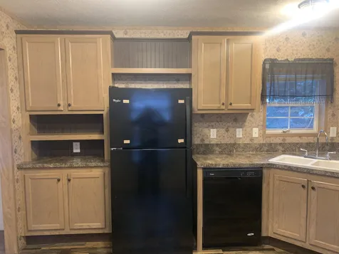6 Mavis Avenue Rochester NH 03839