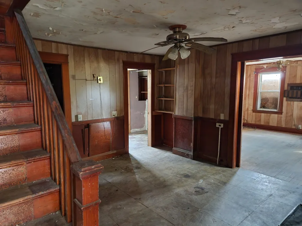 4 Maynard Street Claremont NH 03743