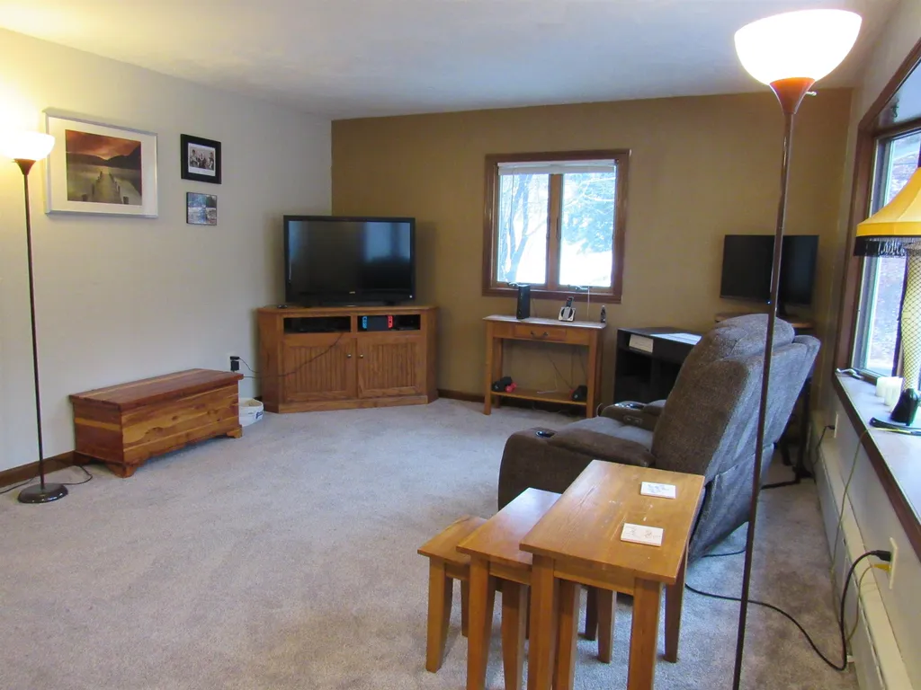 130 North Road Shelburne NH 03581