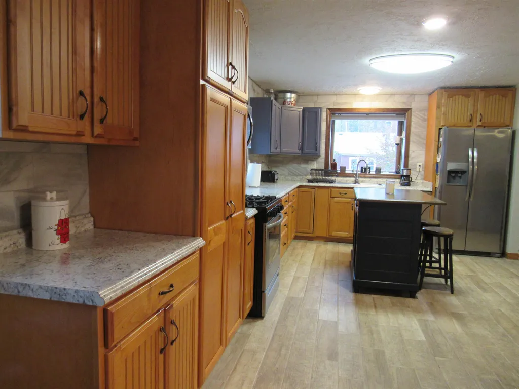 130 North Road Shelburne NH 03581