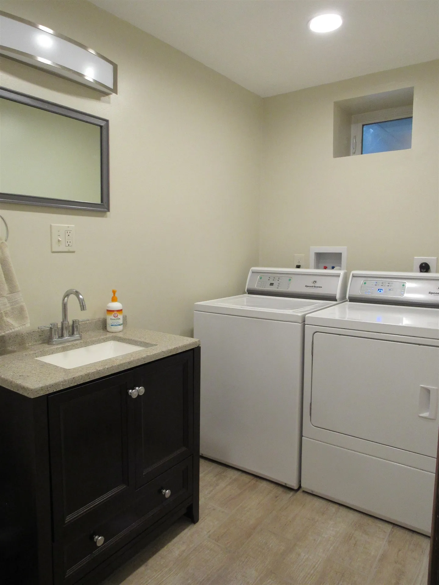 130 North Road Shelburne NH 03581