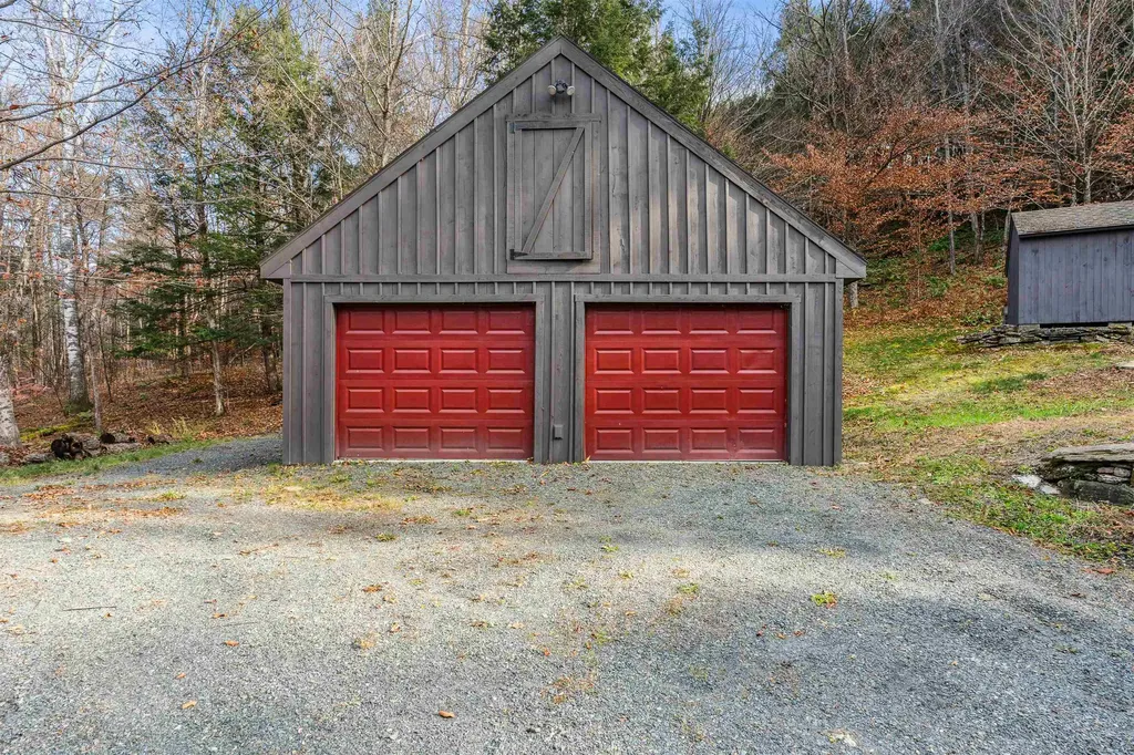 160 Greeley Shunpike Road Hartford VT 05059