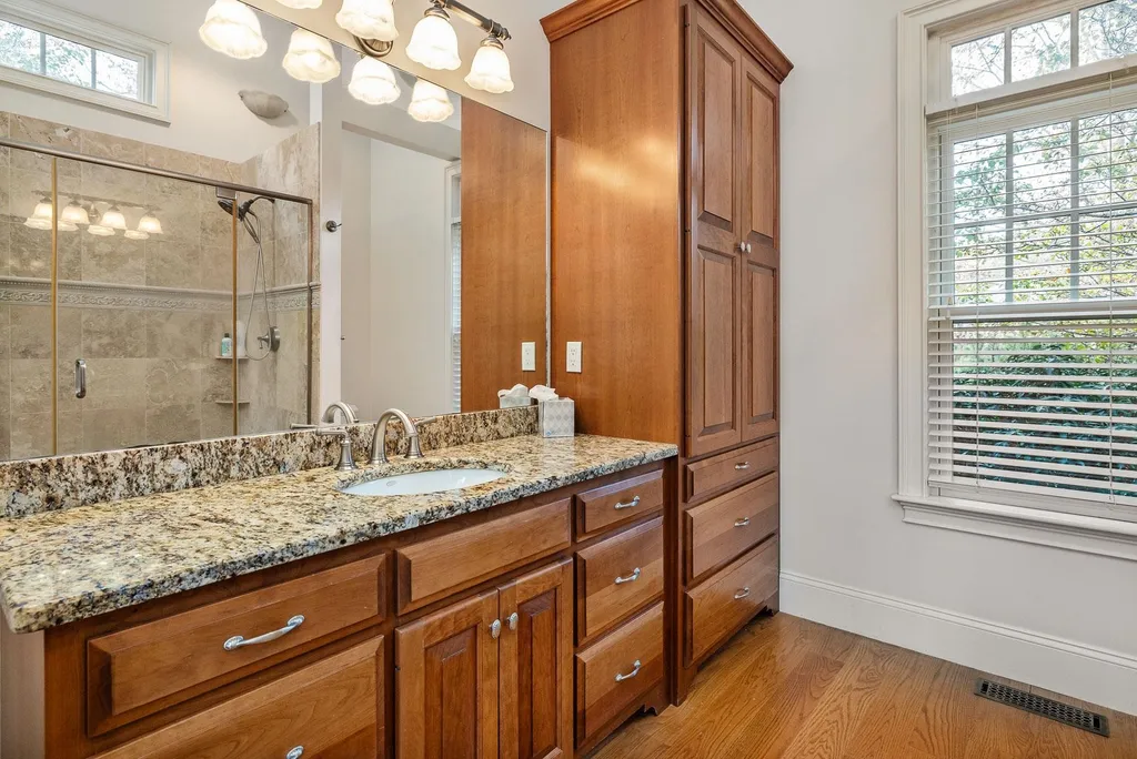 13 Whitehorse Drive Rye NH 03870