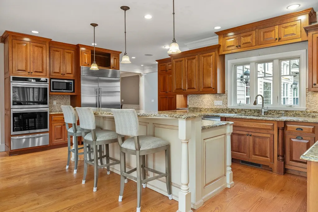 13 Whitehorse Drive Rye NH 03870