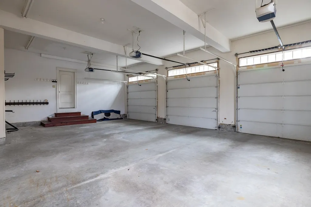 13 Whitehorse Drive Rye NH 03870