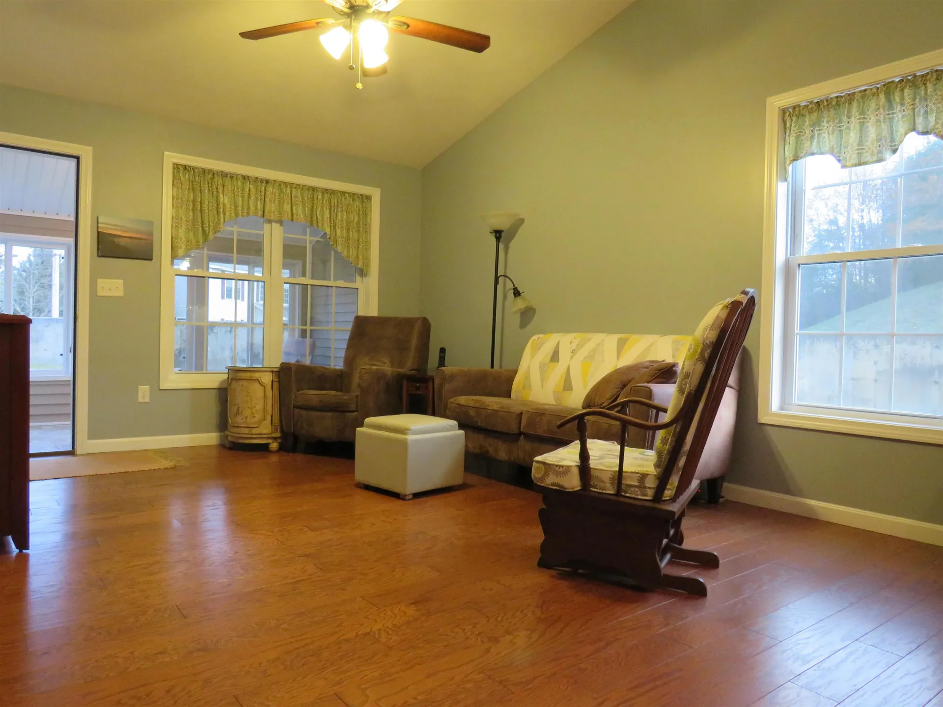 28 Owens Drive Swanzey NH 03446