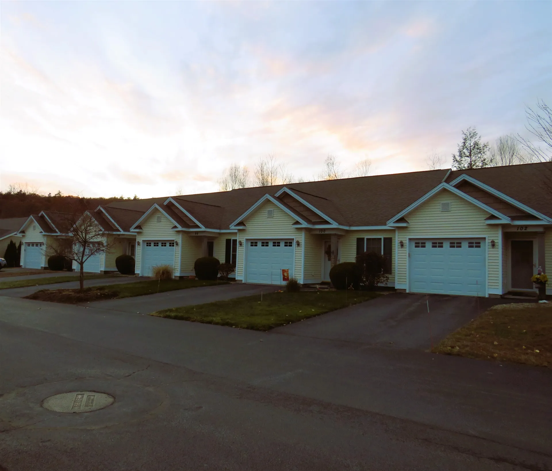 28 Owens Drive Swanzey NH 03446