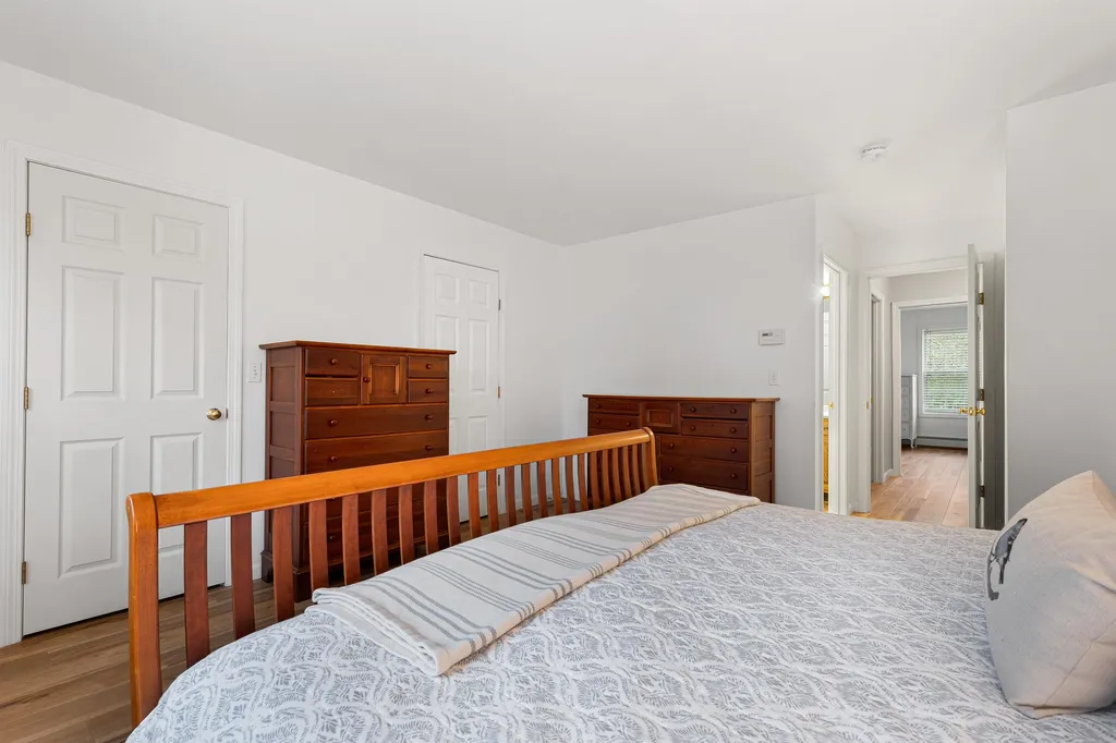 7 Pointe Drive Essex VT 05452