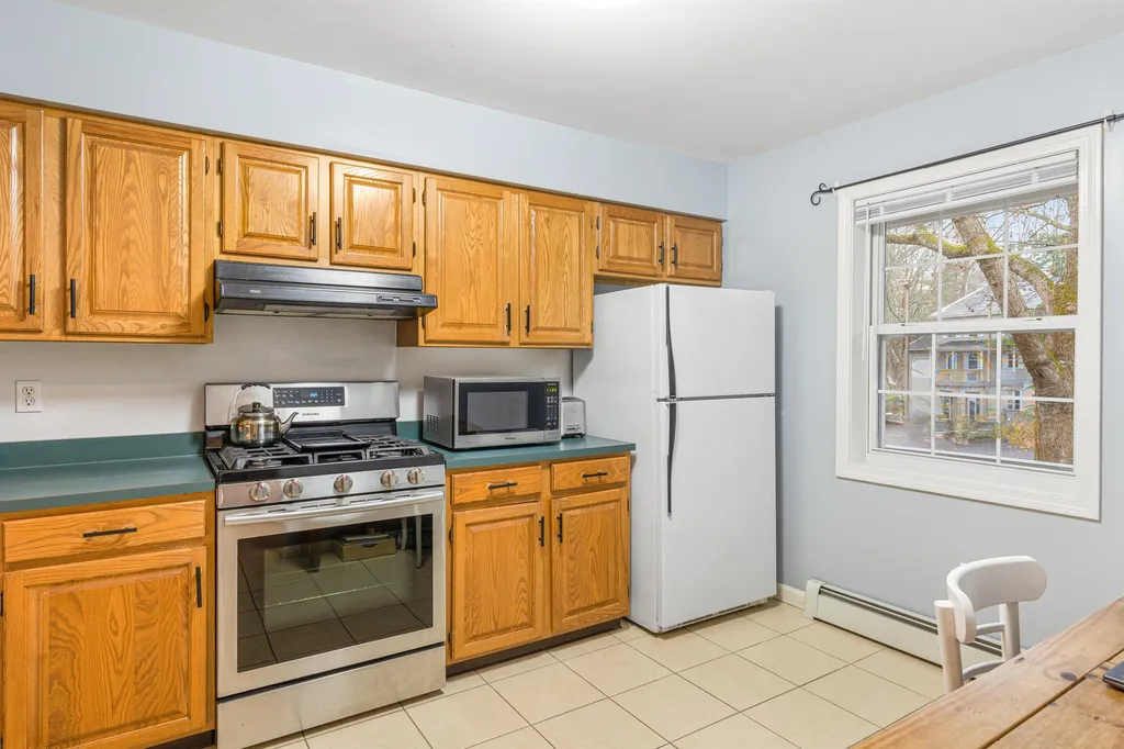 7 Pointe Drive Essex VT 05452