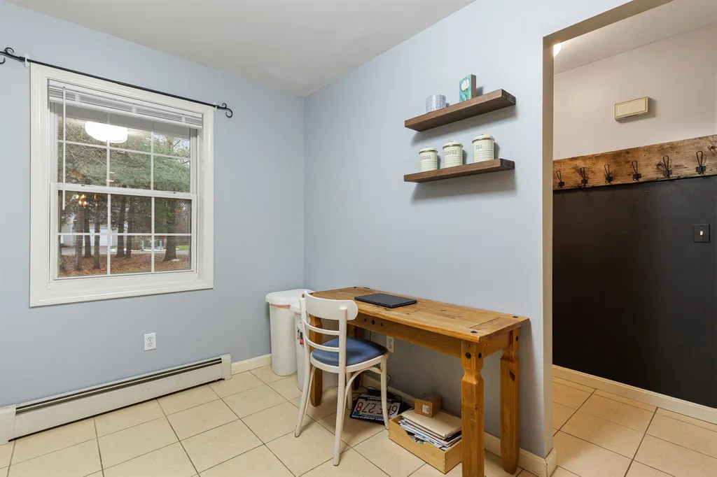 7 Pointe Drive Essex VT 05452