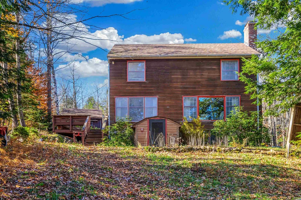 30 Ridgewood Road Sunapee NH 03782