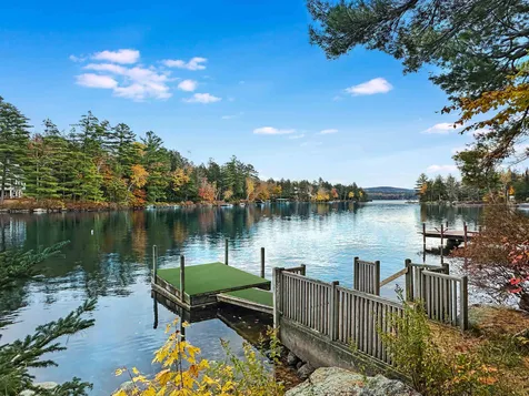30 Ridgewood Road Sunapee NH 03782