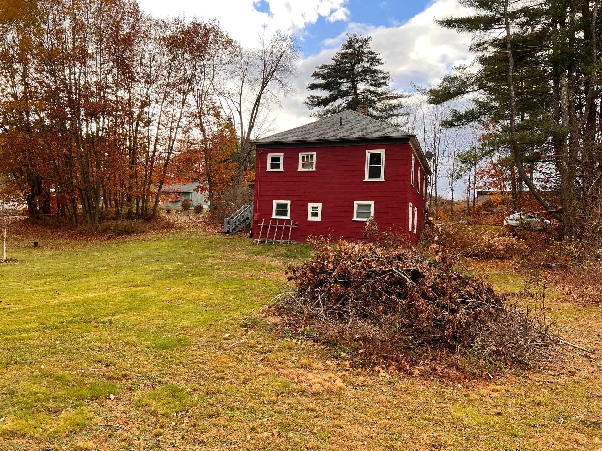 41 North Winchester Street Swanzey NH 03446