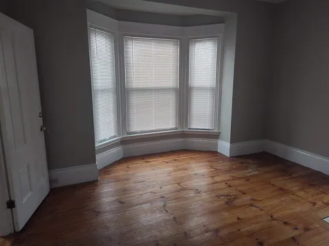 394 Hanover Street Manchester NH 03104