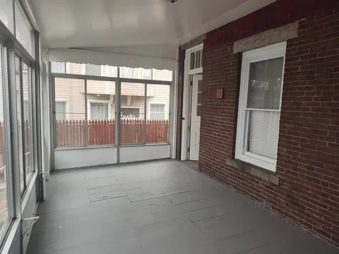 394 Hanover Street Manchester NH 03104