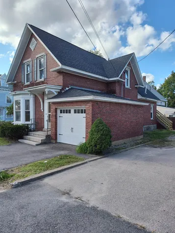 394 Hanover Street Manchester NH 03104