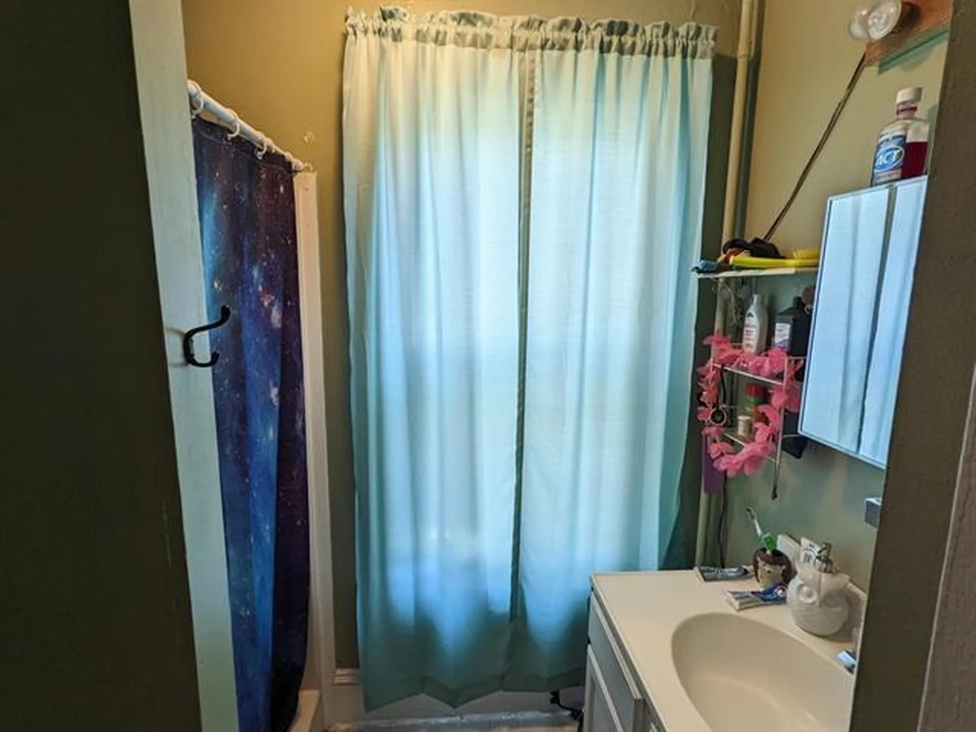 28 Summer Street Claremont NH 03743