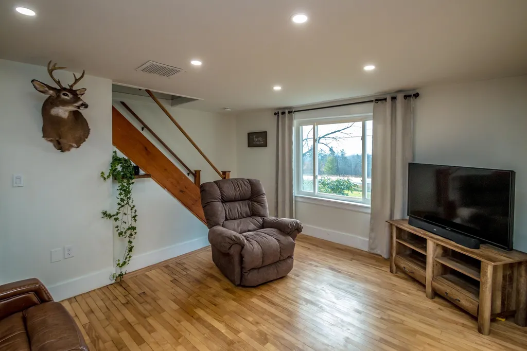 129 Meadows Road Jefferson NH 03583