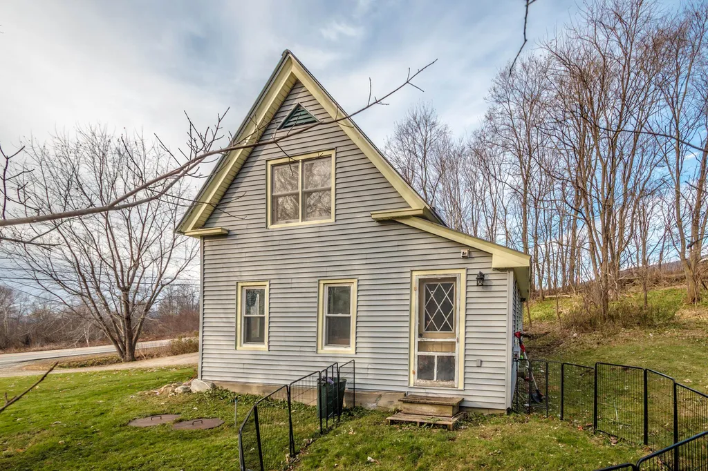 129 Meadows Road Jefferson NH 03583
