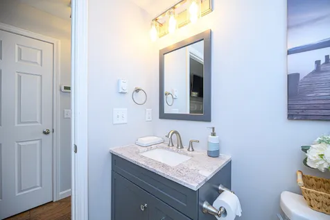 6 Independence Way Laconia NH 03246