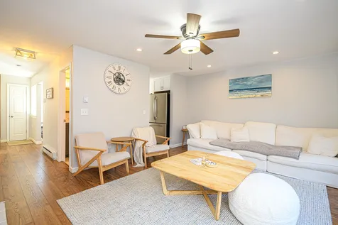 6 Independence Way Laconia NH 03246