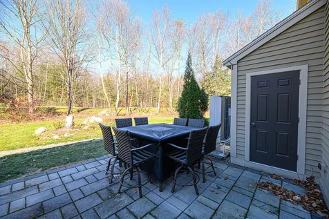 6 Independence Way Laconia NH 03246