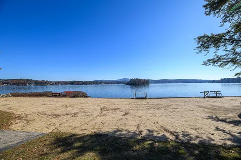 6 Independence Way Laconia NH 03246