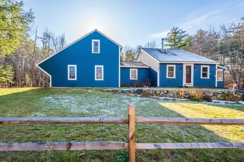 195 Village Road Wilmot NH 03287