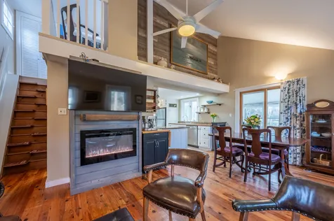195 Village Road Wilmot NH 03287