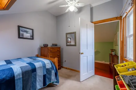 195 Village Road Wilmot NH 03287