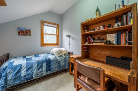 195 Village Road Wilmot NH 03287