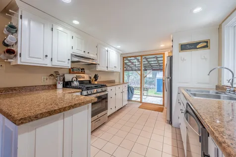 195 Village Road Wilmot NH 03287