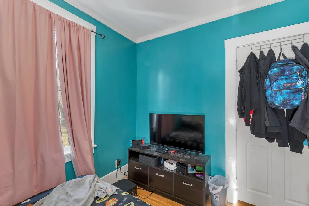 274 High Street Somersworth NH 03878