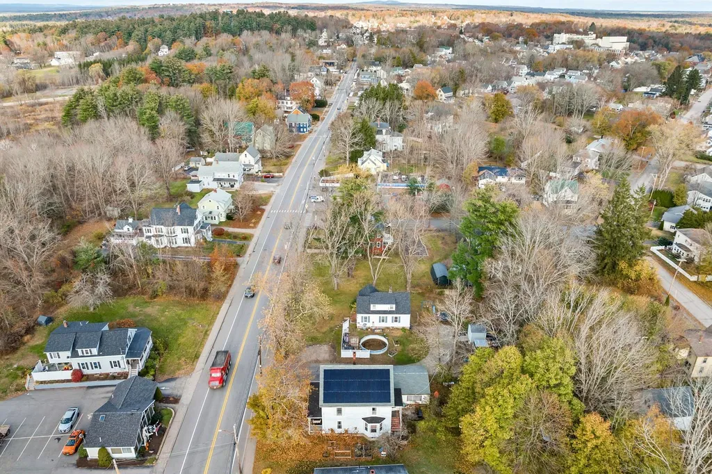 274 High Street Somersworth NH 03878