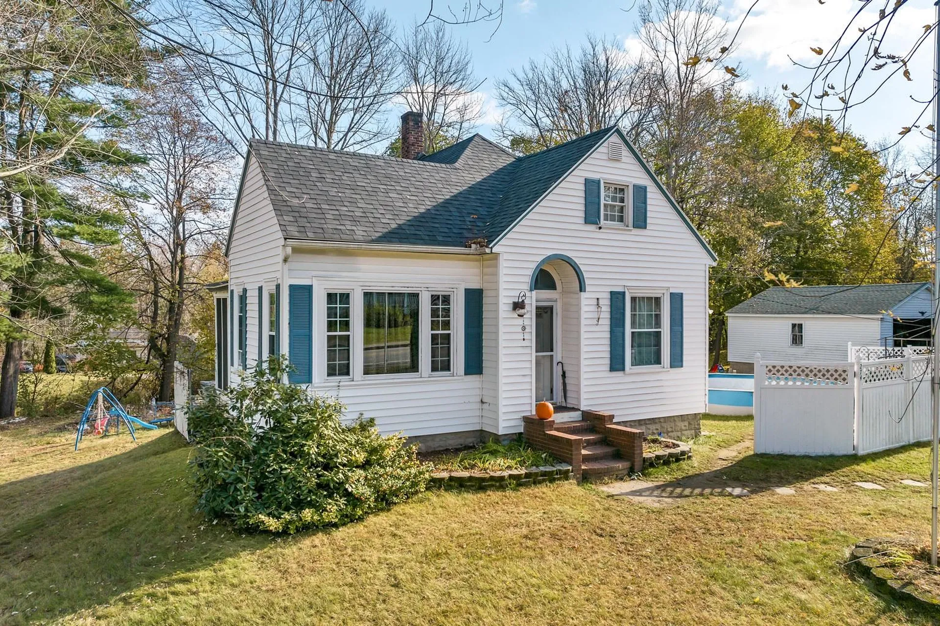 274 High Street Somersworth NH 03878