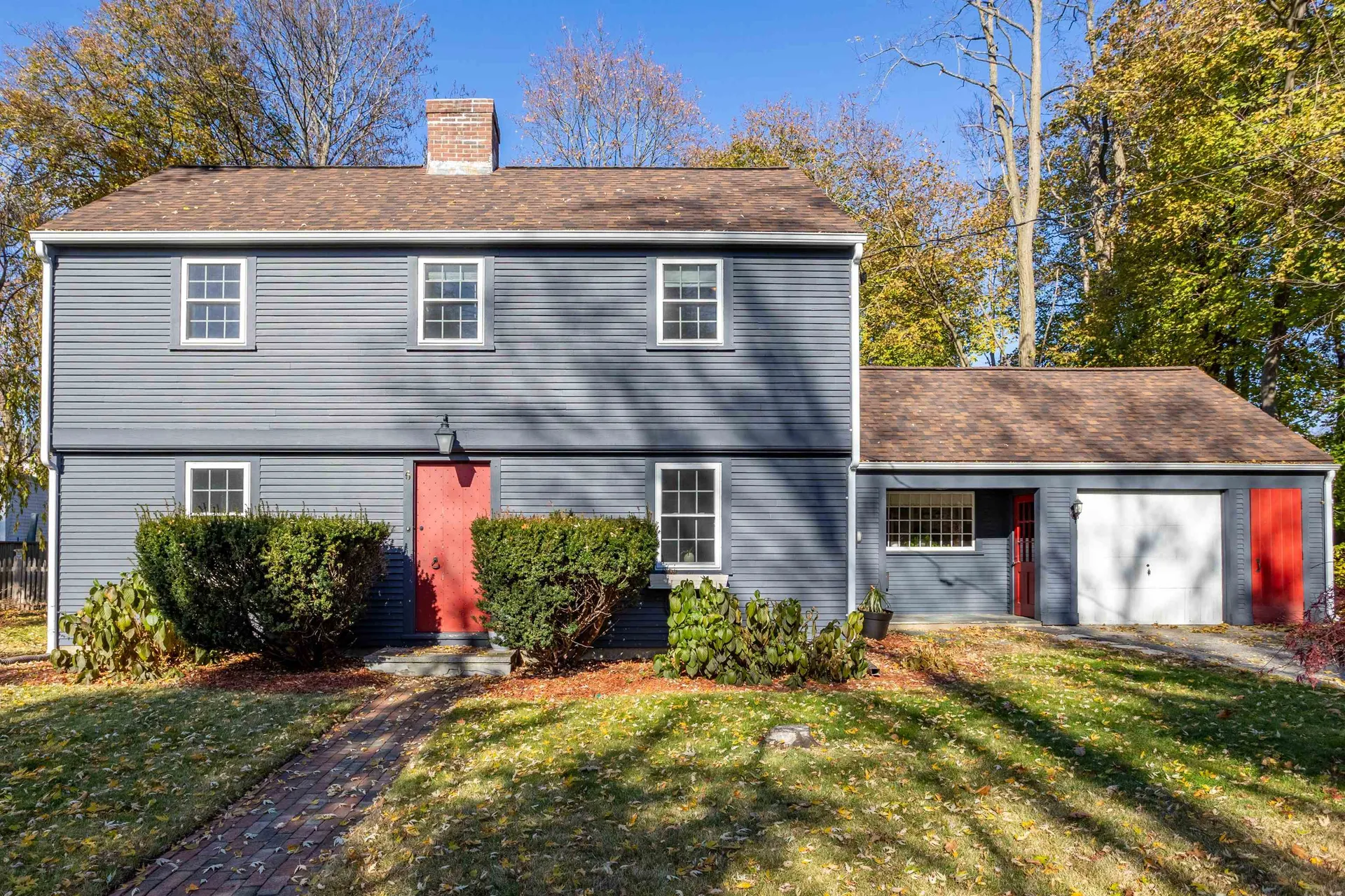 6 Davis Court Nashua NH 03064