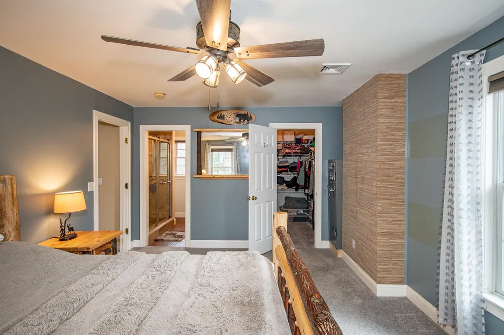 15 Fireside Drive Epping NH 03042