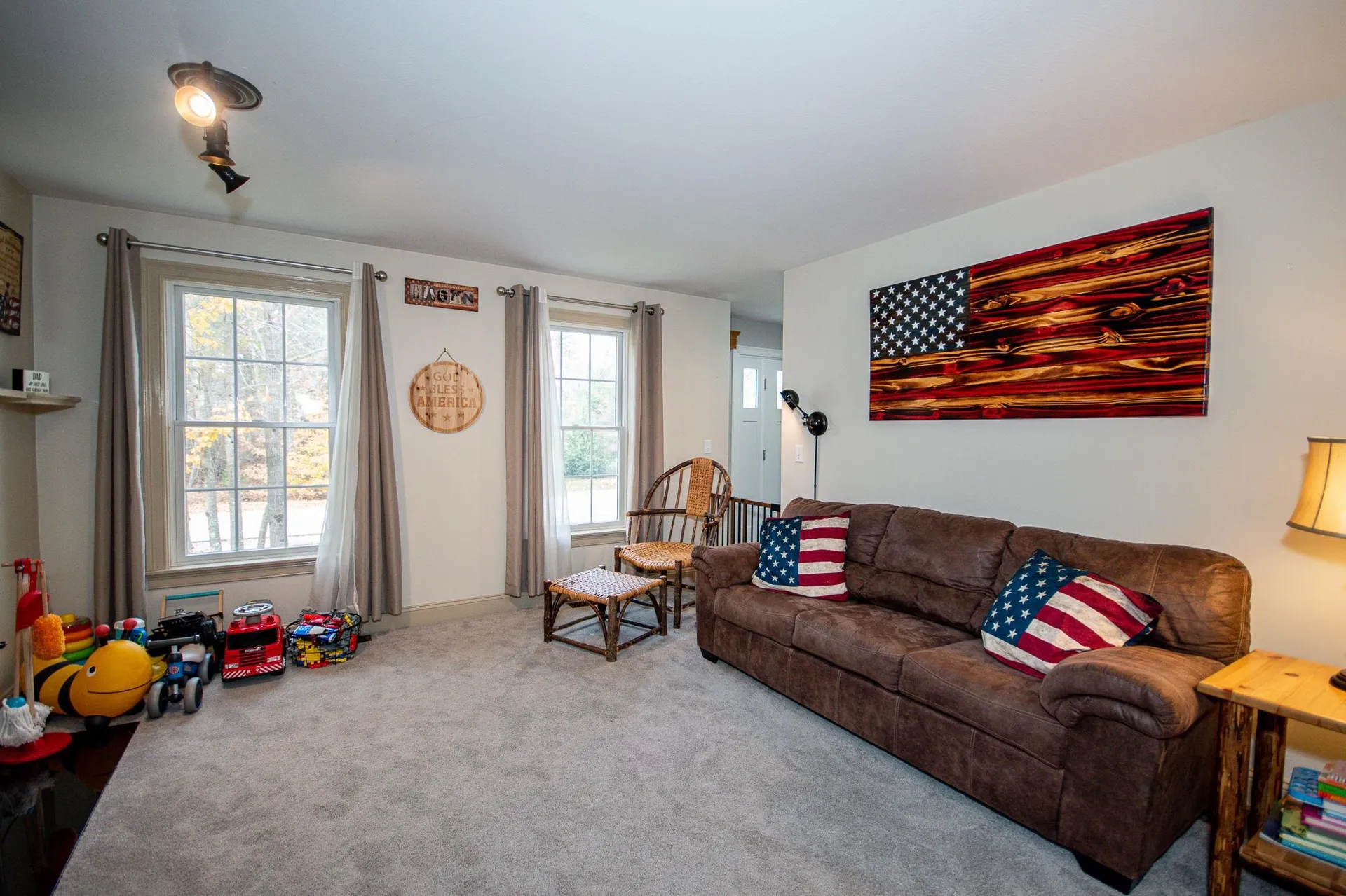 15 Fireside Drive Epping NH 03042