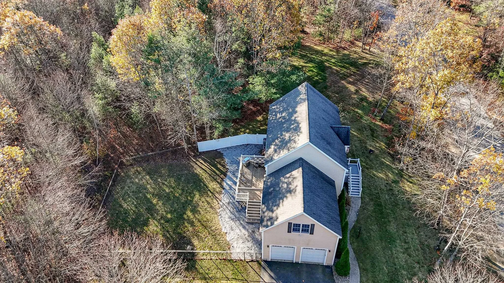 15 Fireside Drive Epping NH 03042