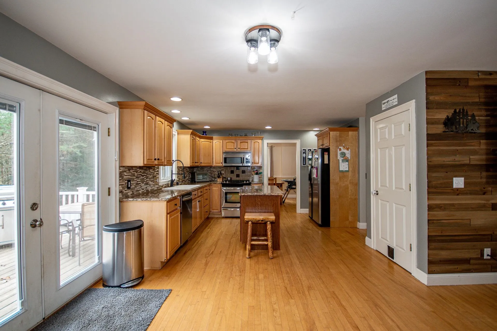 15 Fireside Drive Epping NH 03042