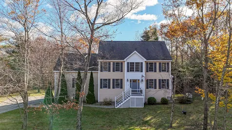 15 Fireside Drive Epping NH 03042
