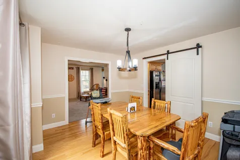 15 Fireside Drive Epping NH 03042
