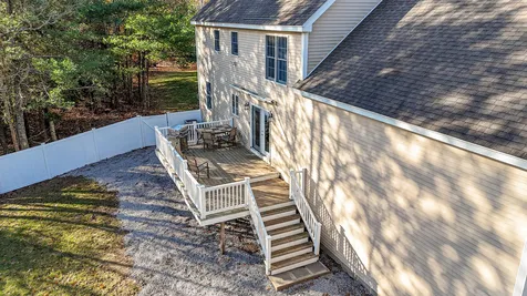 15 Fireside Drive Epping NH 03042