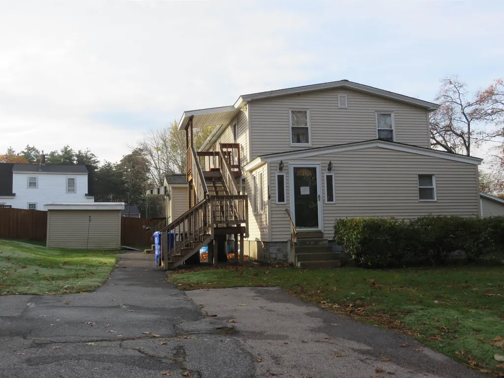 114 W Elmwood Avenue Manchester NH 03103