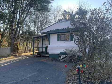 11 Ringer Drive Somersworth NH 03878