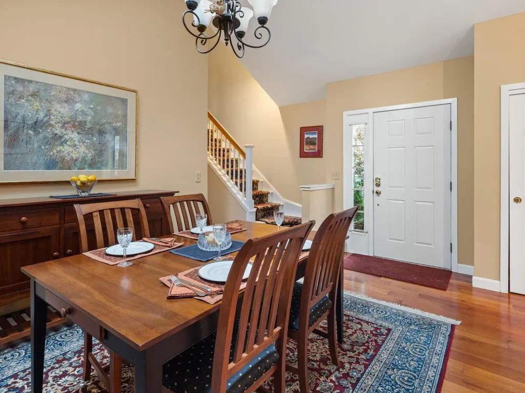 30 Iris Lane South Burlington VT 05403