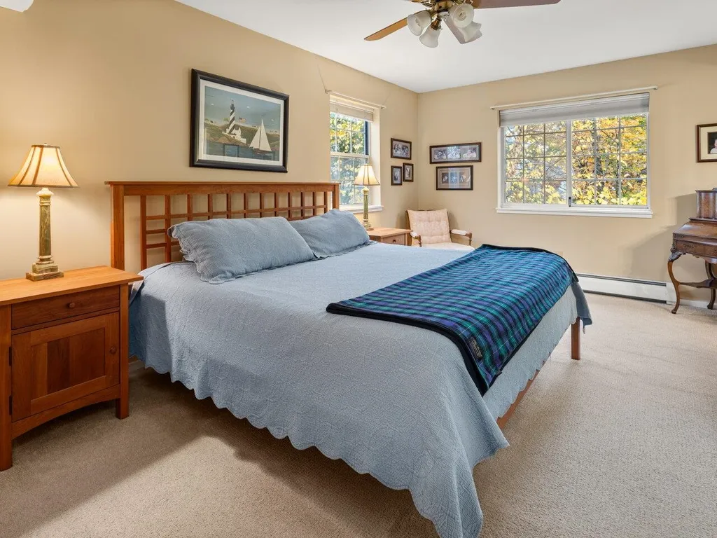 30 Iris Lane South Burlington VT 05403