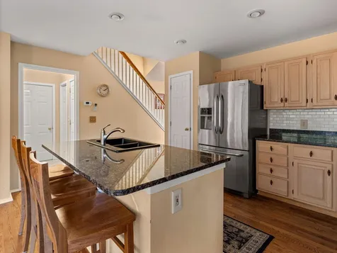 30 Iris Lane South Burlington VT 05403