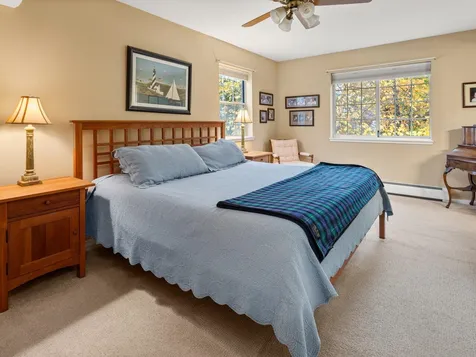 30 Iris Lane South Burlington VT 05403