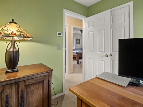 30 Iris Lane South Burlington VT 05403
